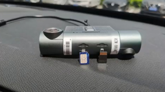 Taksi için 3G / 4G WIFI GPS fonksiyonu ile Mini Boyutlu Taşınabilir 2CH araba siyah kutusu