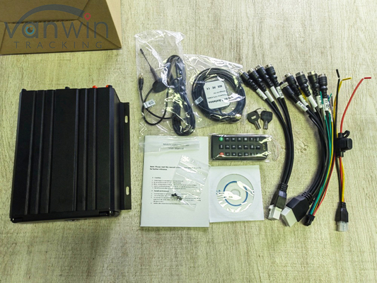 Araç Güvenliği İzleme için 8 Kanallı Sabit Disk SD Kart Mobil DVR H.264 Araç MDVR