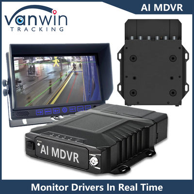 AHD 1080P 8CH 4G GPS Mobil DVR İçeriye yerleştirilmiş ADAS DSM BSD Algoritması AI Güçlü