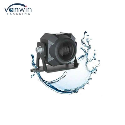 IP69K Su geçirmez Arka Görünüm Kamerası Kamyon Isıtma 4pin Havacılık 1080P çözünürlüğü 2.0MP ile AHD 1080P Kamera