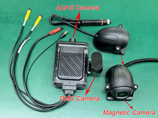 24V 4CH AI Dash Cam Kit Araç Güvenlik Kamera DVR DMS ADAS BSD Yan Kamera ile Kamyon / Otobüs için